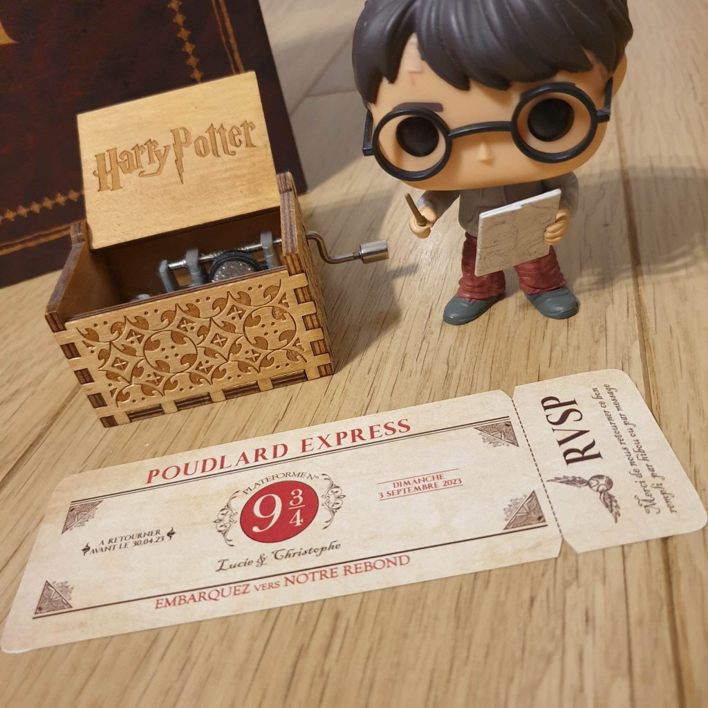 Billet de train Poudlard Express personnalisé pour un mariage sur le thème Harry Potter